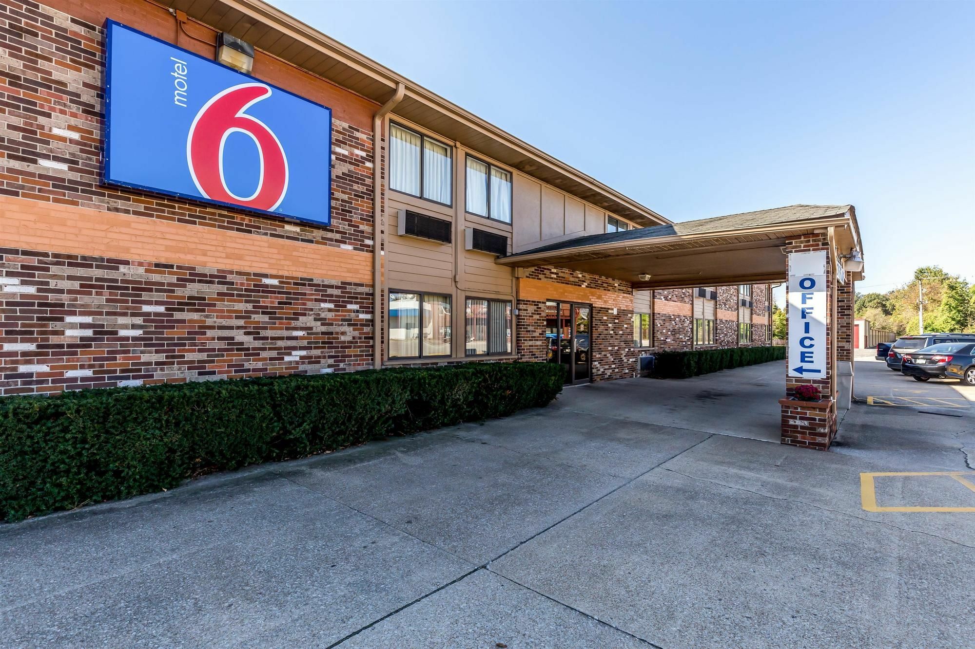 Hotel 6-troy, Il
