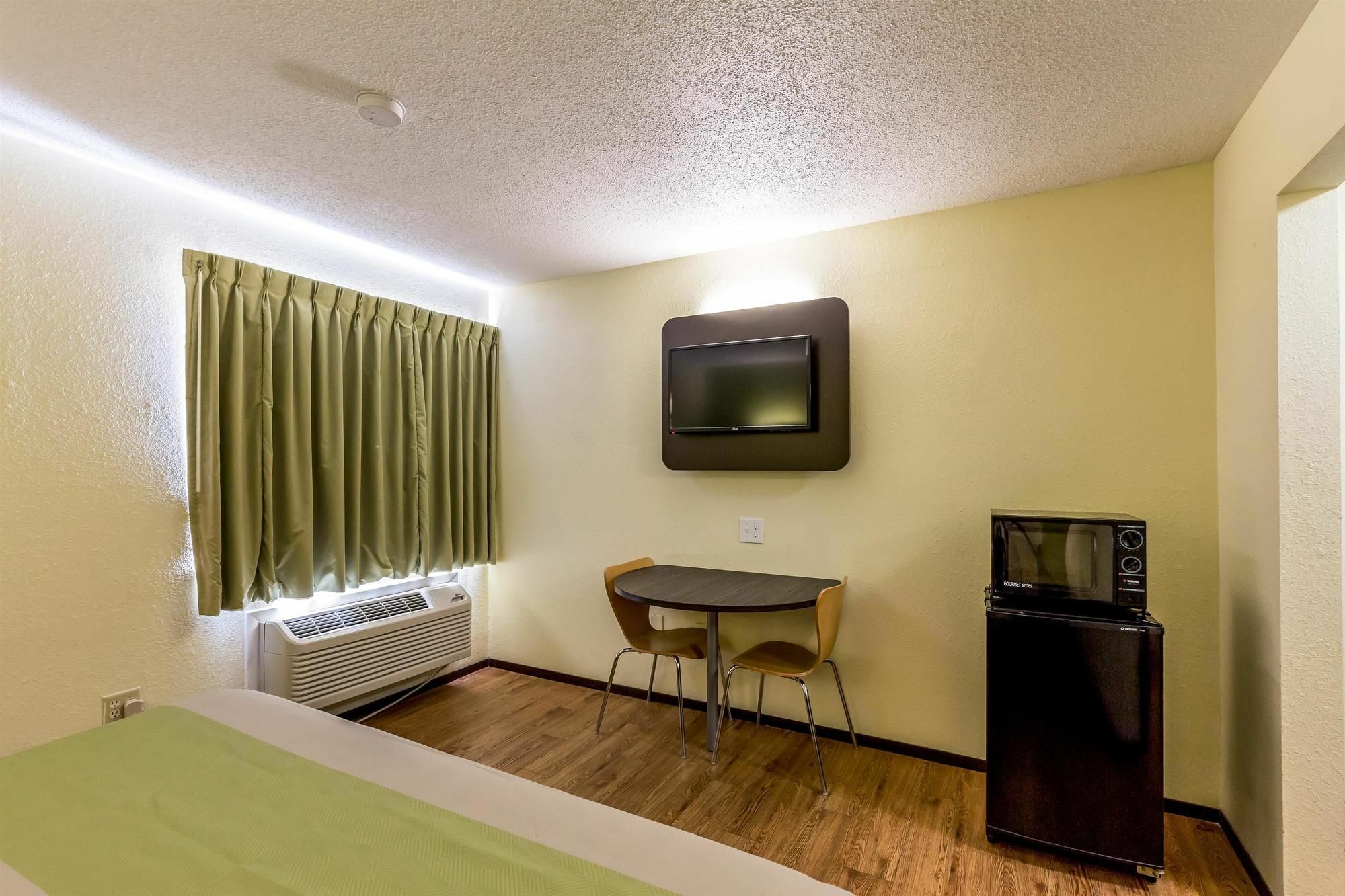 6-troy, Il Hotel 4*